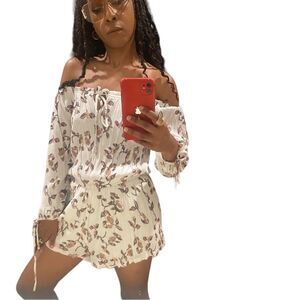 Fashion Nova white floral romper playsuit jumper